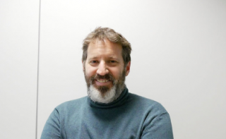 Dr. Sebastian Thompson